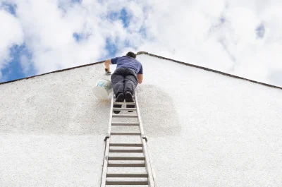 Peinture extérieure à Sarrouilles — façades et ravalement